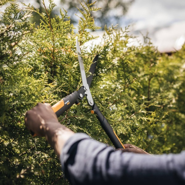 Фото - Ножницы садовые Fiskars PowerGear HSX92 (1023631)